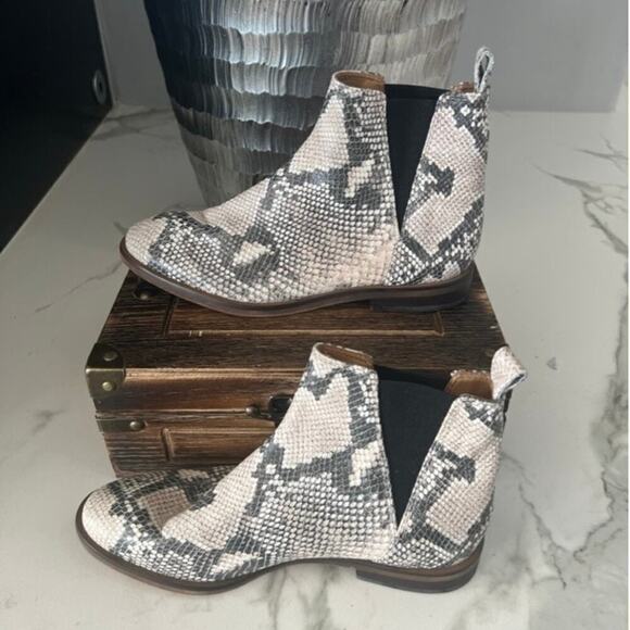 Lucky Brand Haylia Snake Print Pull-On Leather Booties - Picture 7 of 9